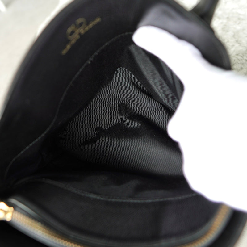 Embossing Logo Leather Hand Bag - NEWSED