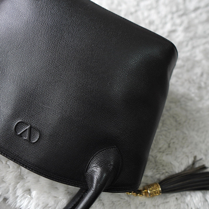 Embossing Logo Leather Hand Bag - NEWSED