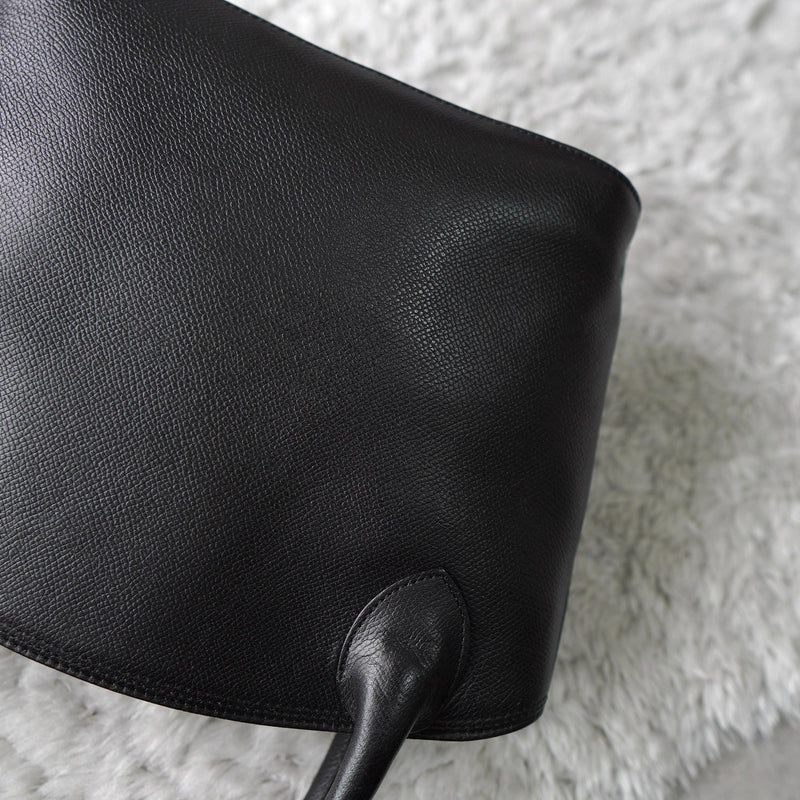 Embossing Logo Leather Hand Bag - NEWSED