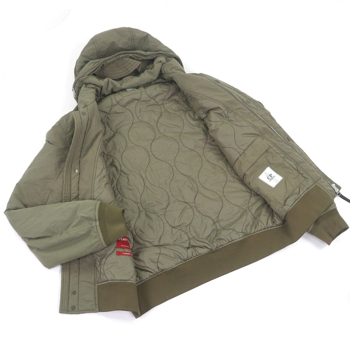 シーピーカンパニー FLATT NYLON フーデッド パファージャケット ブルゾン カーキ 50 メンズ - NEWSED