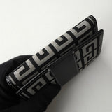 ジバンシィ ヴィンテージ Gロゴ キャンバス / レザー 二つ折り財布 グレー / ブラック 箱付き - NEWSED