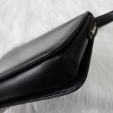 グッチ インターロッキングG レザー ショルダーバッグ ブラック - NEWSED