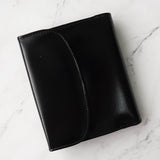 グッチ G金具 レザー 二つ折り財布 ブラック - NEWSED