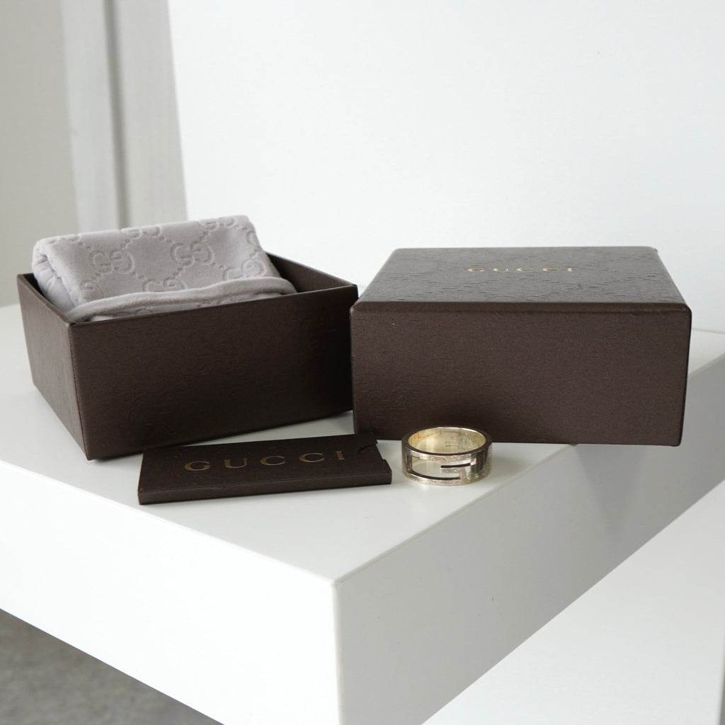 グッチ ブランデッドG シルバー925 指輪 リング 18号 箱付き
