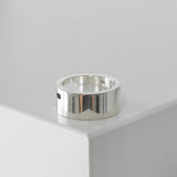 グッチ ブランデッドG シルバー925 指輪 リング 8.5号 磨き済み - NEWSED