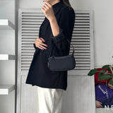 グッチ GGキャンバス / レザー ミニ ハンドバッグ アクセサリーポーチ ブラック - NEWSED