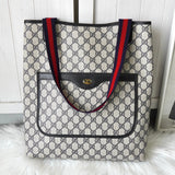 オールド グッチ シェリーライン GGスプリーム トートバッグ ホワイト / ネイビー - NEWSED