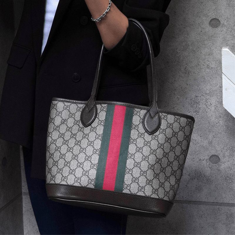 グッチ シェリー GGスプリーム レザー トートバッグ ブラウン - NEWSED