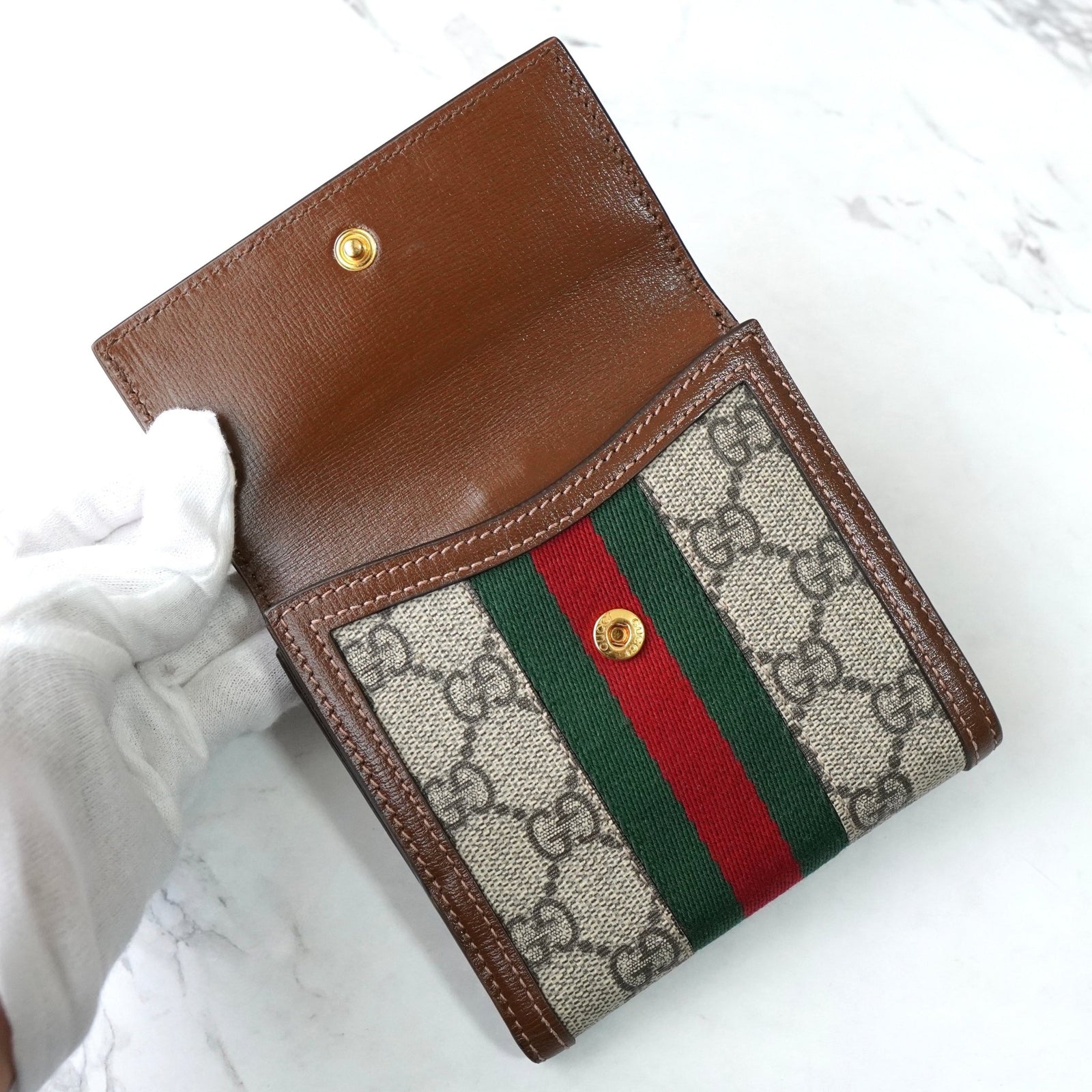 グッチ シェリーライン ニュージャッキー GGスプリーム 二つ折り財布