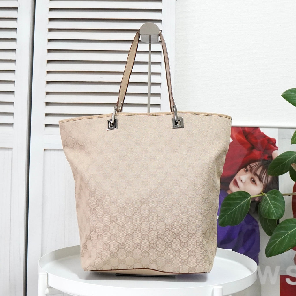 グッチ GGキャンバス / レザー トートバッグ ベージュ