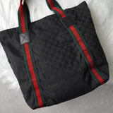グッチ シェリーライン GGキャンバス トートバッグ ブラック - NEWSED