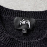 ステューシー Gothic Sweater バックロゴ ニット ブラック - NEWSED