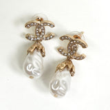 シャネル ココマーク ラインストーン スイング ドロップ パール ピアス GP - NEWSED