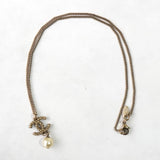 シャネル ココマーク マトラッセ スイングフェイクパール ネックレス GP - NEWSED