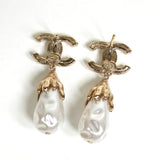 シャネル ココマーク ラインストーン スイング ドロップ パール ピアス GP - NEWSED