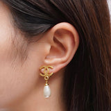 シャネル ココマーク ティアドロップ フェイクパール イヤリング GP ゴールド - NEWSED