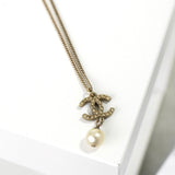 シャネル ココマーク マトラッセ スイングフェイクパール ネックレス GP - NEWSED