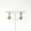 Chanel Coco Mark 山茶花水钻耳环（GP 金色）