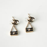 シャネル ココマーク チェーンショルダーバックモチーフ ピアス GP ゴールド/ブラック B12/A - NEWSED