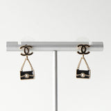 シャネル ココマーク チェーンショルダーバックモチーフ ピアス GP ゴールド/ブラック B12/A - NEWSED