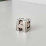 エルメス カージュドアッシュ Hキューブ ネックレス シルバー - NEWSED