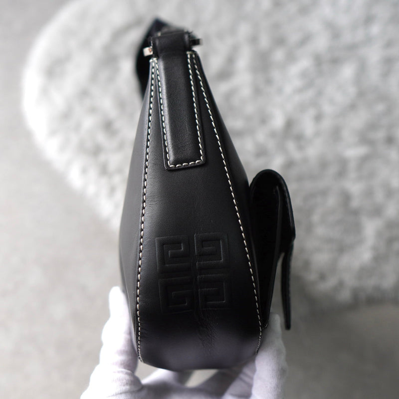 Half Moon Leather One Shoulder Bag - NEWSED