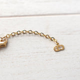 Heart Motif Gold Necklace - NEWSED