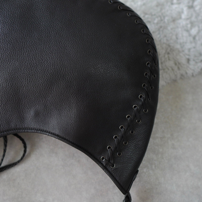 Heart Motif Logo Strap Leather One Shoulder Bag - NEWSED