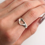Heart Motif Silver Ring - NEWSED