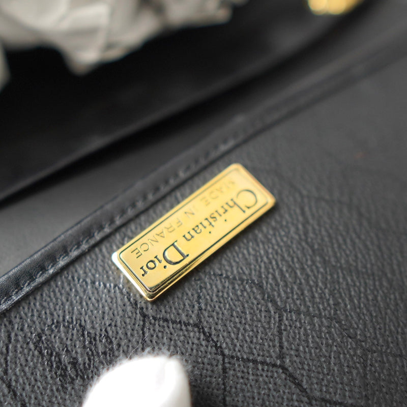 Honeycomb Chain Shoulder Bag｜Made in France - NEWSED