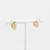 トムウッド Ice Huggies Pave フープ ピアス 925×18K ゴールド 未使用品 - NEWSED
