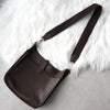 Hermès Evelyne II PM Taurillon Clemence Havana 皮革单肩包，银色金属配件和 K 标志，棕色