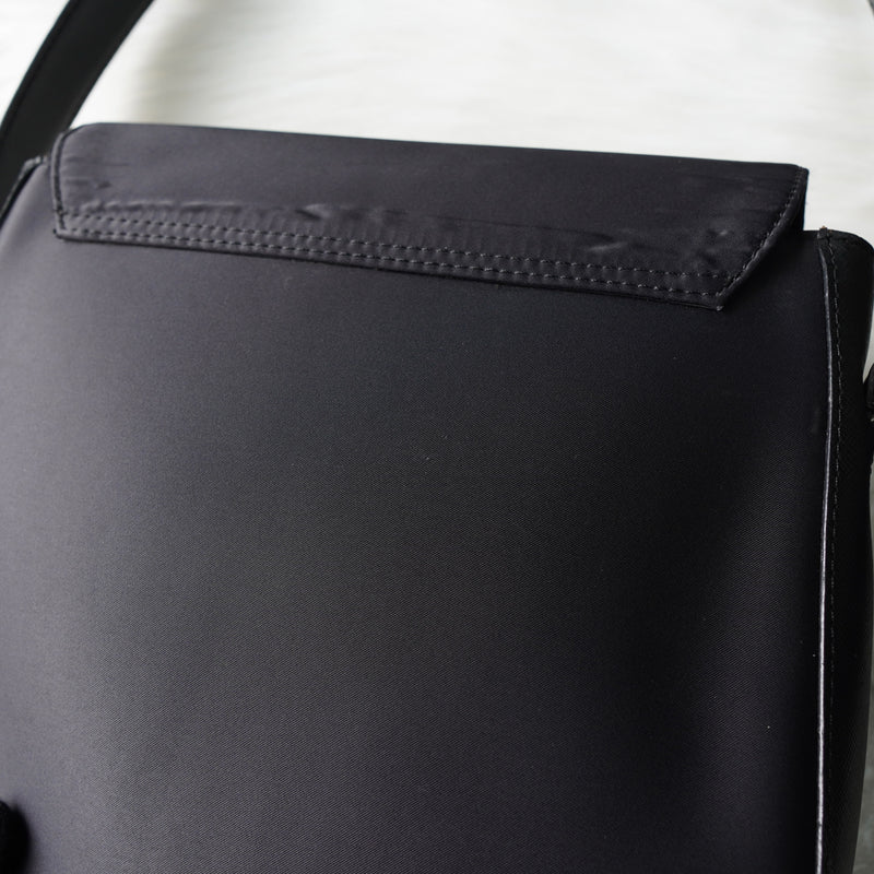 バレンシアガ BBロゴ ナイロン / レザー ワンショルダーバッグ ハンドバッグ ブラック