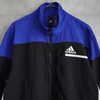 アディダス ナイロンジャケット ロゴプリント ブラック/ブルー