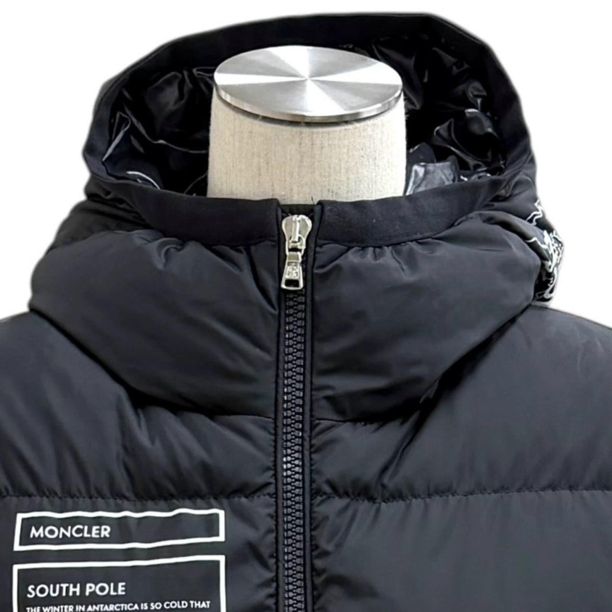 モンクレール LARM ラバーロゴパッチ付 ZIP UP ダウンジャケット ブラック 12anni 152cm レディース - NEWSED