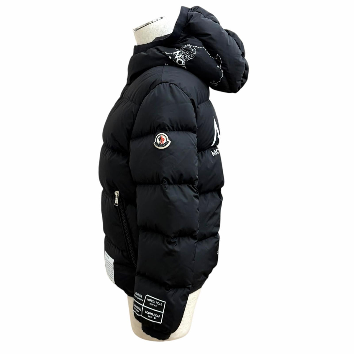 モンクレール LARM ラバーロゴパッチ付 ZIP UP ダウンジャケット ブラック 12anni 152cm レディース - NEWSED