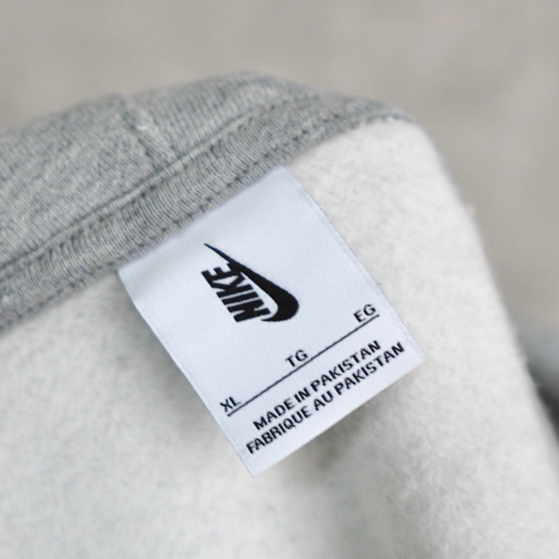 Logo Embroidery Hoodie - NEWSED
