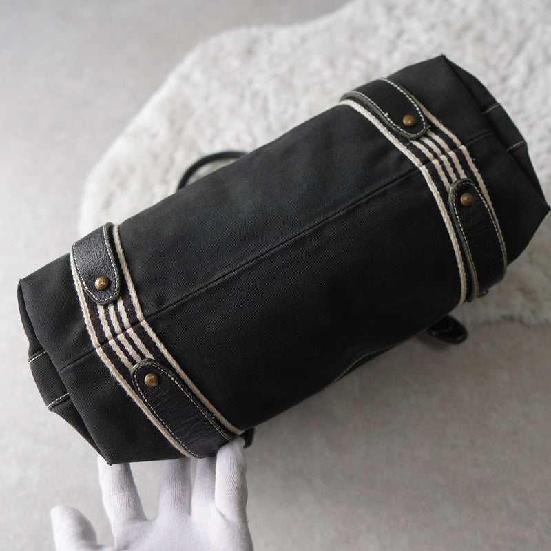Logo Embroidery Line Tote Bag - NEWSED