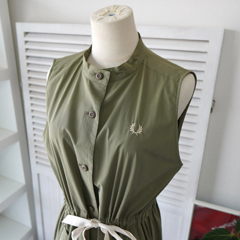 Logo Embroidery Sleeveless One - piece - NEWSED