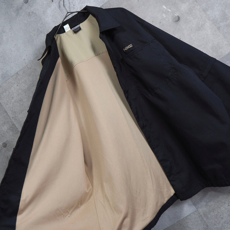 Logo Embroidery Two - tone Coloring Nylon Jacket - NEWSED