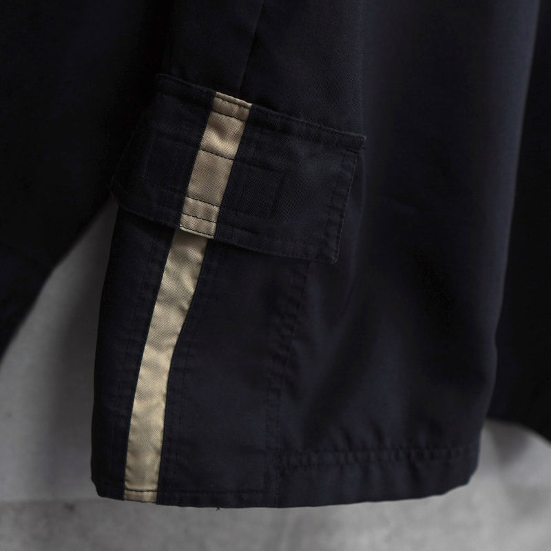 Logo Embroidery Two - tone Coloring Nylon Jacket - NEWSED
