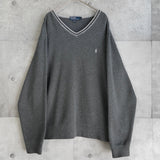 Logo Embroidery V - neck Sweater - NEWSED
