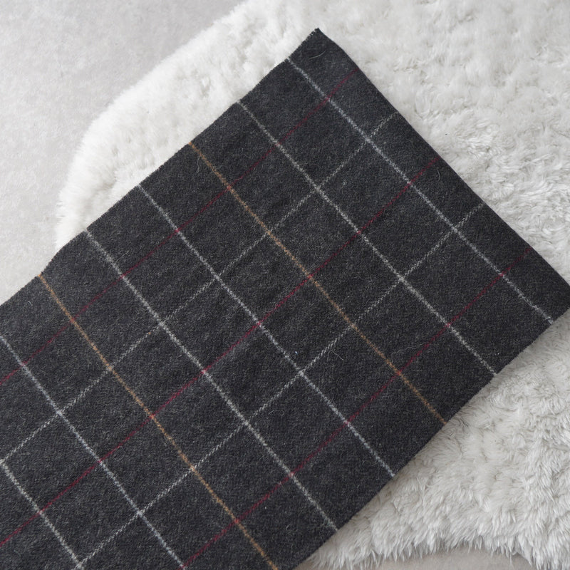 Logo Embroidery Wool Muffler｜Made in Italy - NEWSED