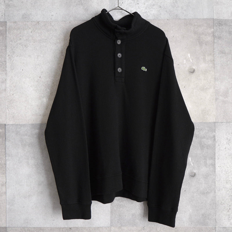 Logo Patch Half - button Swetaer - NEWSED
