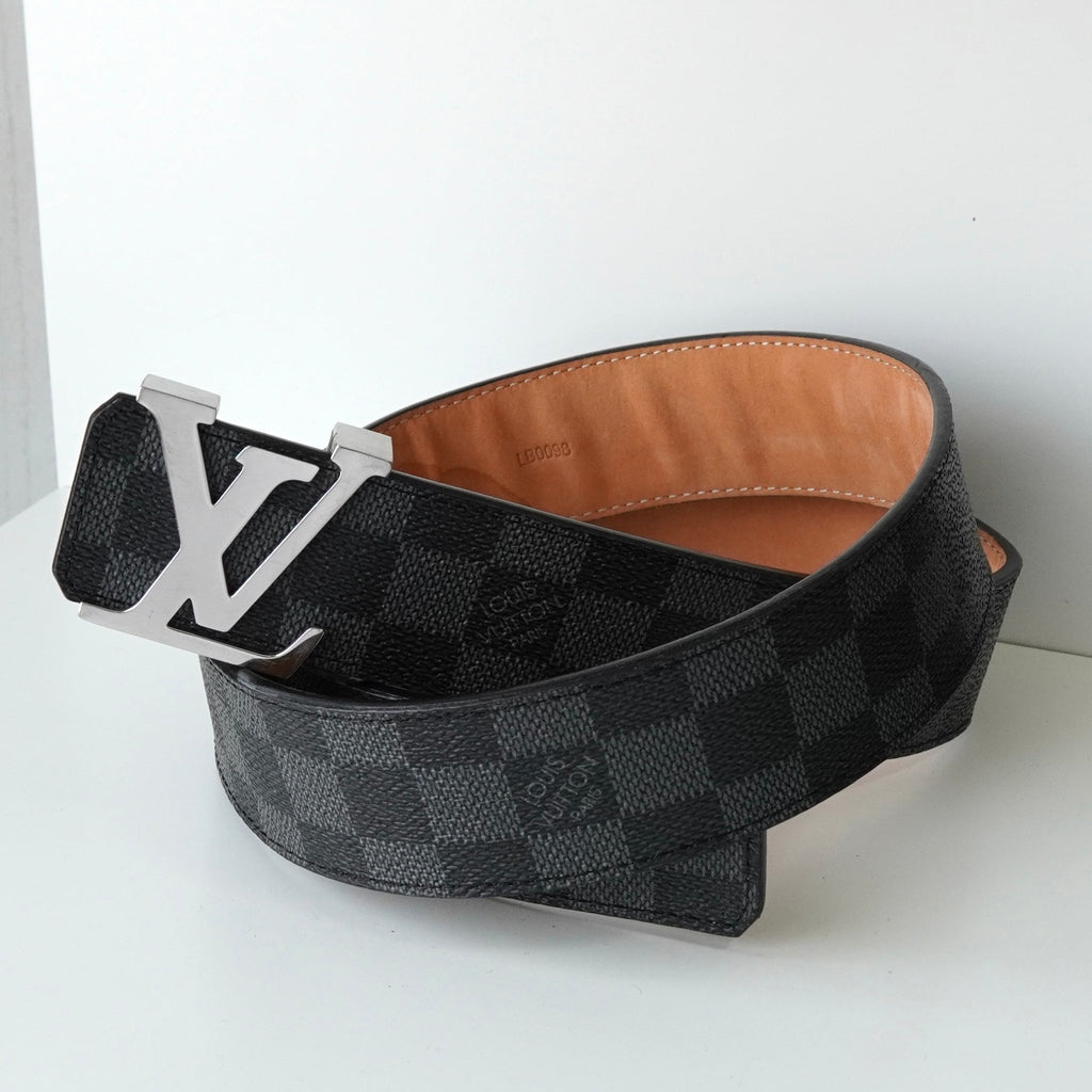 ルイヴィトン LVイニシャル ダミエ ベルト M9608 ブラック メンズ