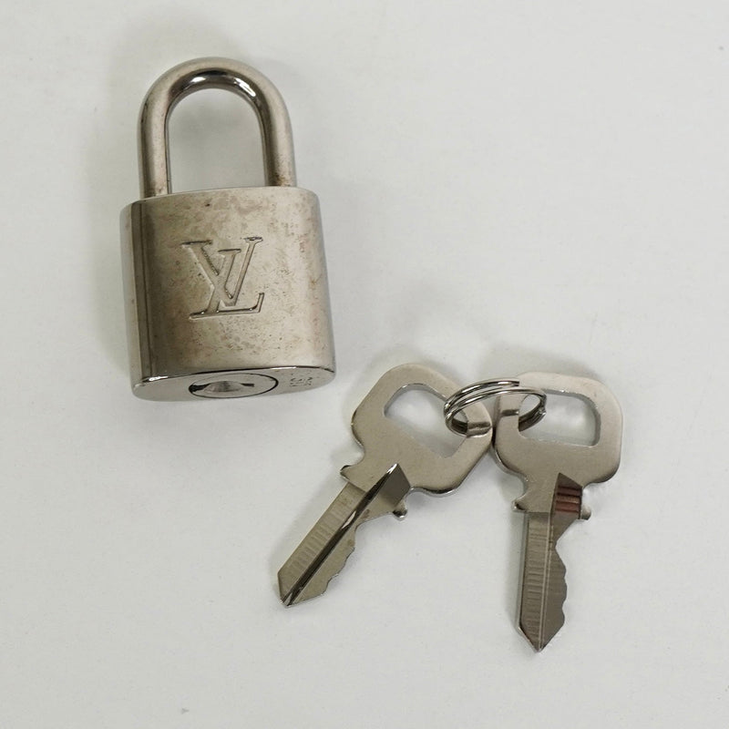 ルイ ヴィトン タイガ ネオケンダル グラシエ ボストンバッグ グレー M32665 - NEWSED