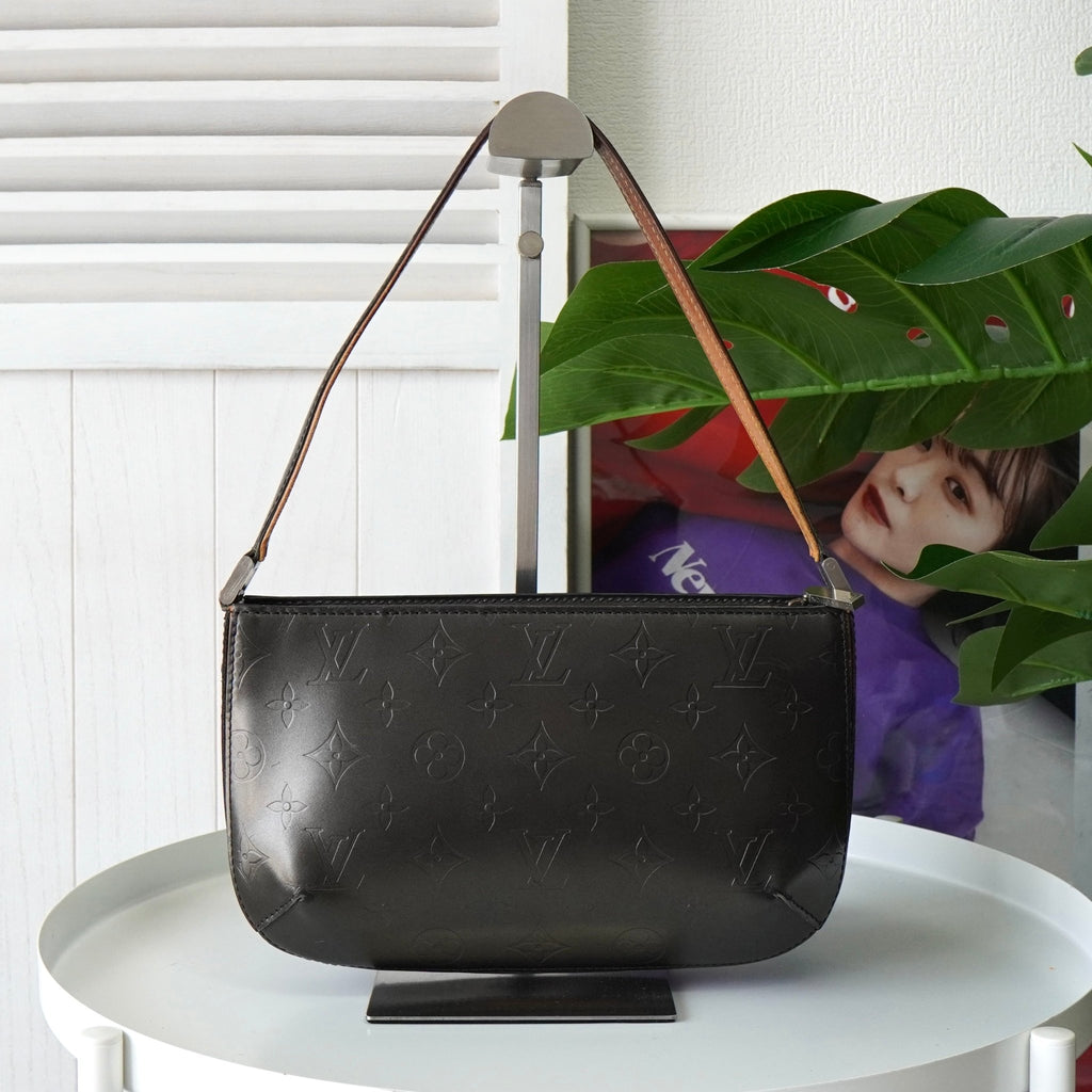 ルイヴィトン モノグラム ファウラー ノワール ワンショルダーバッグ ハンドバッグ ブラック M55145