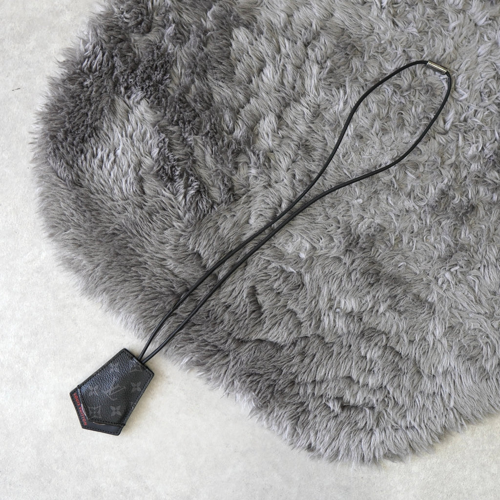 ルイ ヴィトン モノグラム・エクリプス ポルトクレ コード ネックレスストラップ キーリング M62797 ブラック