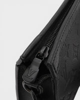 ルイ ヴィトン モノグラム・シャドウ ガストン・ウェアラブストン・ウェアラブル ショルダーバッグ M81115 ブラック - NEWSED