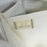 シャネル クラシック ココマーク マトラッセ キャビアスキン 長財布 ホワイト